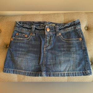 American Eagle mini jean skirt